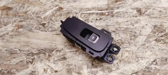 KIA Stinger Electric window control switch 93580J5010