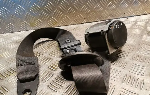 Mini One - Cooper Coupe R56 Front seatbelt 2751226