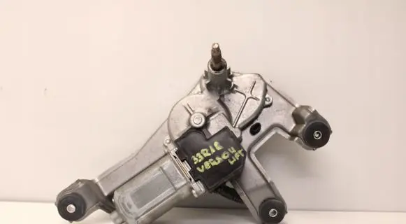 Toyota Corolla Verso E121 Rear window wiper motor 