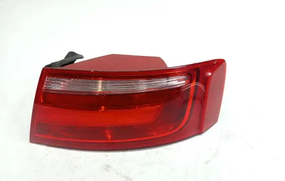 Audi A5 8T 8F Rear/tail lights 8T0945096