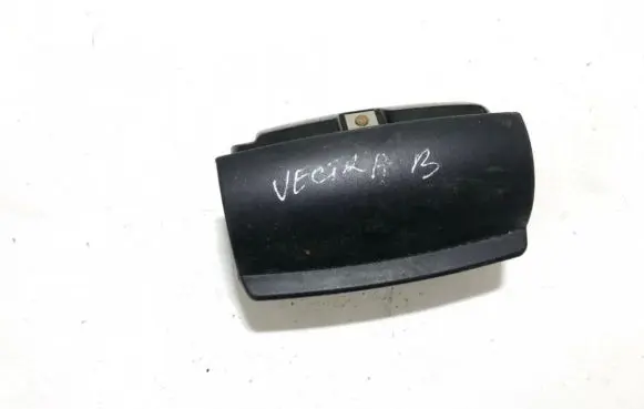 Car ashtray