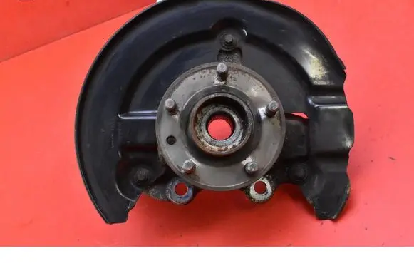 Volvo V40 Front wheel hub spindle knuckle 