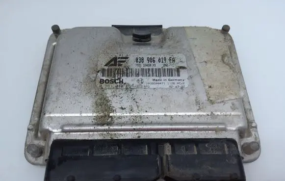 Ford Galaxy Engine control unit/module 038906019