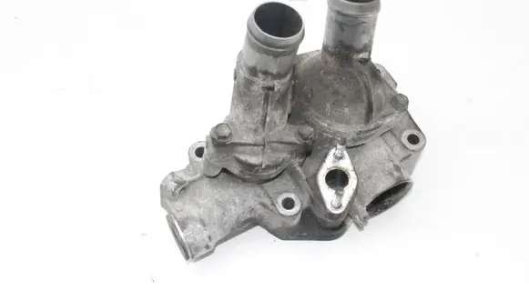 Honda CR-V Thermostat housing 