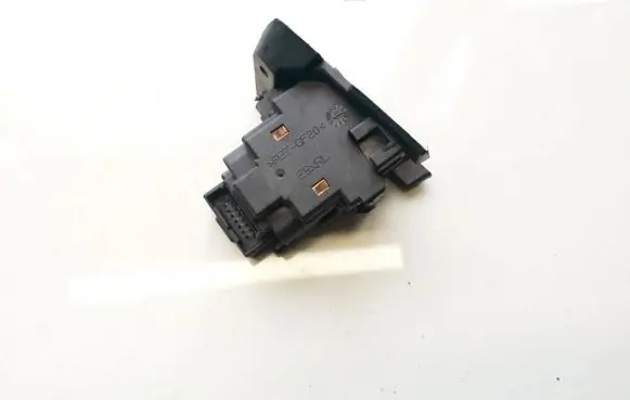 BMW 3 E90 E91 Ignition lock contact 10862510 6954720-13