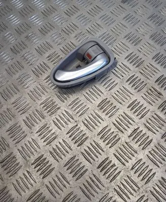 Toyota Avensis T270 Front door interior handle