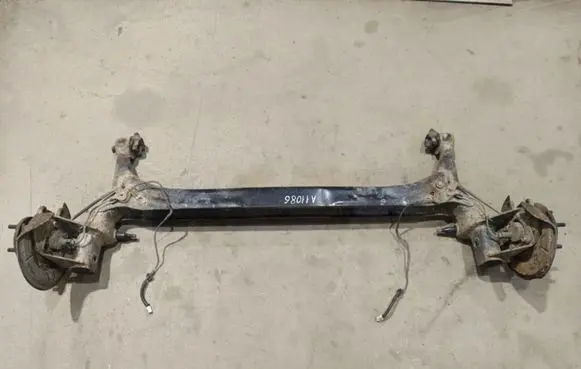 Toyota Corolla Verso AR10 Rear subframe 