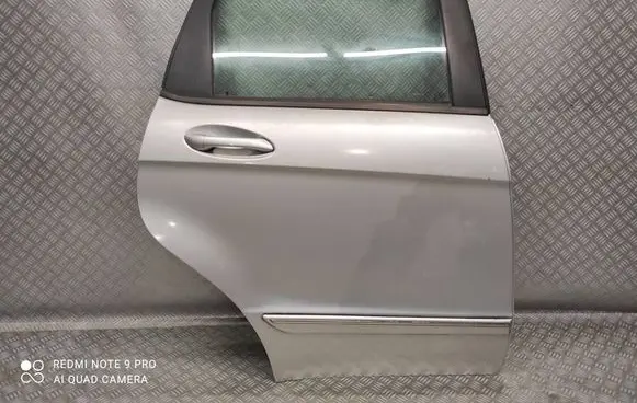 Mercedes-Benz A W169 Rear door