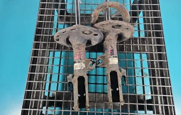 Toyota Avensis T270 Front shock absorber/damper IMPRK1397254
