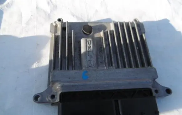 Mercedes-Benz C W204 Engine control unit/module A6461509372