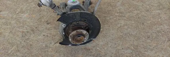 Front wheel hub