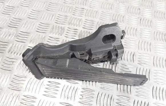 Volkswagen PASSAT B6 Accelerator throttle pedal
