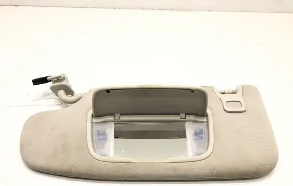Sun visor