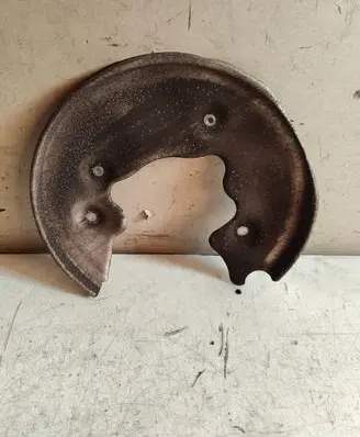 Audi A4 S4 B8 8K Rear brake disc plate dust cover 