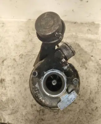 Audi A4 S4 B5 8D Turbo 4540972 028145702 137131