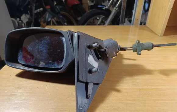 Ford Mondeo MK II Manual wing mirror K18BC
