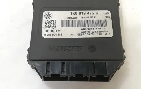 Volkswagen Touran I Parking PDC control unit/module 1K0919475K