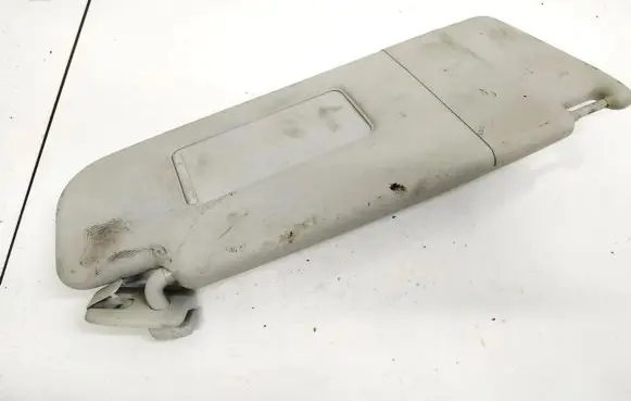 Volkswagen Golf V Sun visor 1K0867552