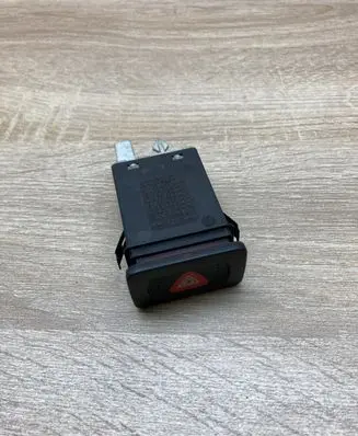 Volkswagen Golf IV Hazard light switch 1J0953235A 1J0953235B