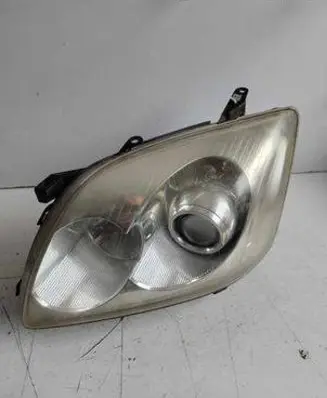 Toyota Avensis T250 Headlight/headlamp