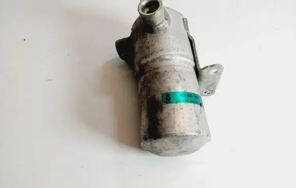 Audi A8 S8 D3 4E Air conditioning (A/C) air dryer 4E0820189N