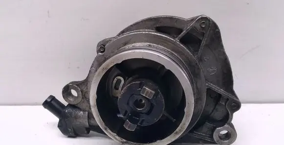 BMW 5 E39 Vacuum pump 72832710C 02T1821078