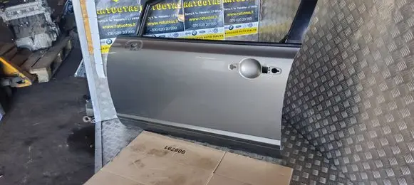 Honda Civic Front door