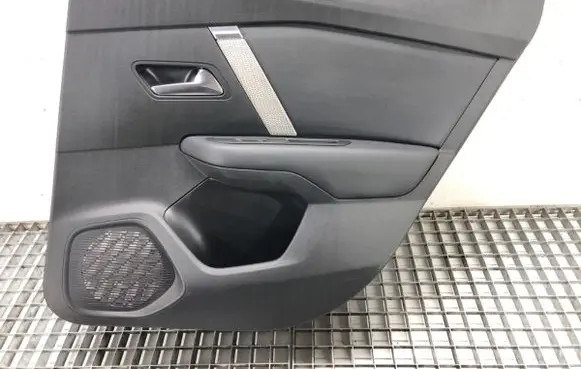 Citroen C4 III e-C4 Coupe rear side trim panel 