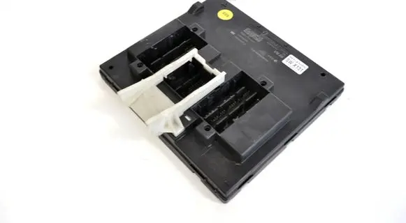 BMW X3 F25 Central body control module 5Q0937084