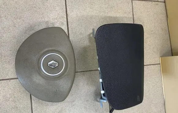 Renault Clio III Airbag set 