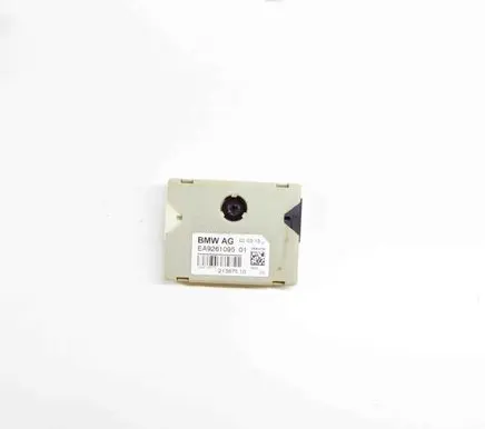 BMW 6 F12 F13 Aerial antenna amplifier 28304056 9261095