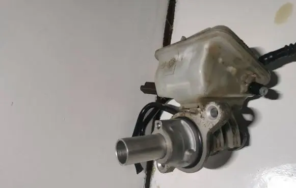 Citroen C4 I Master brake cylinder 0204254242