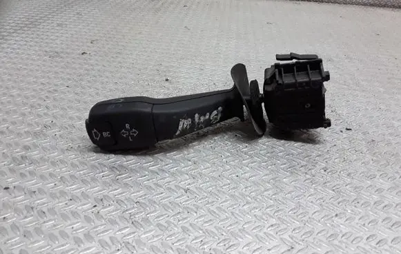 BMW 3 E46 Indicator stalk SAEQB92