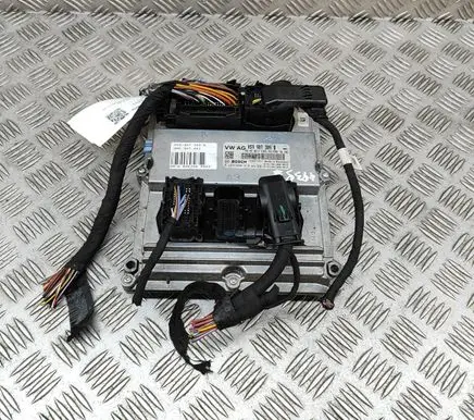 Audi Q7 4M Engine control unit/module 059907309B 0281030218