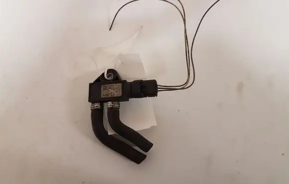 Citroen C5 Exhaust gas pressure sensor 00257752 9662143180
