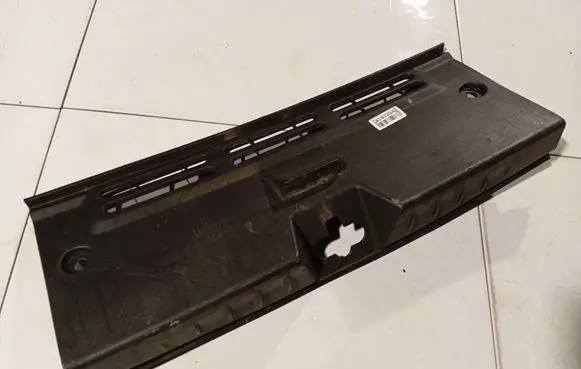 Other trunk/boot trim element