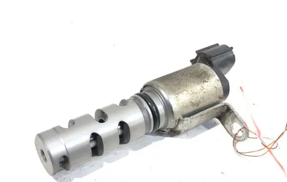 Toyota Auris E180 Camshaft position sensor 30T050-5010H3