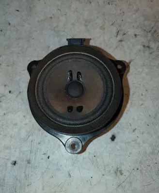 Audi A8 S8 D3 4E Front door speaker 4F0035411