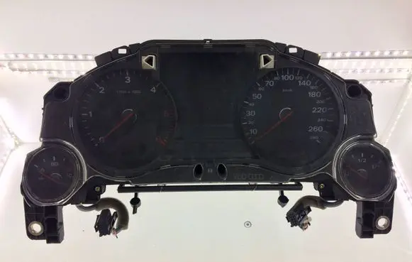 Audi A8 S8 D3 4E Speedometer (instrument cluster) 4E0920900F