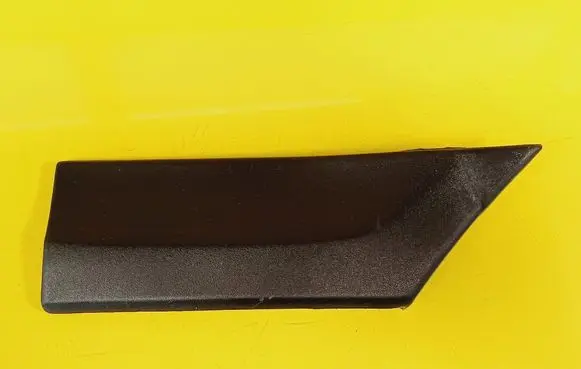 Volkswagen PASSAT B4 Front arch trim 3A0853518
