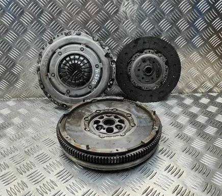 Audi A1 Clutch set kit 06K105266G 06K141015H