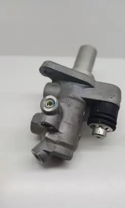 Mercedes-Benz S W222 Master brake cylinder A2224300002