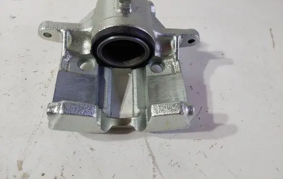 Citroen Berlingo Front brake caliper 441070