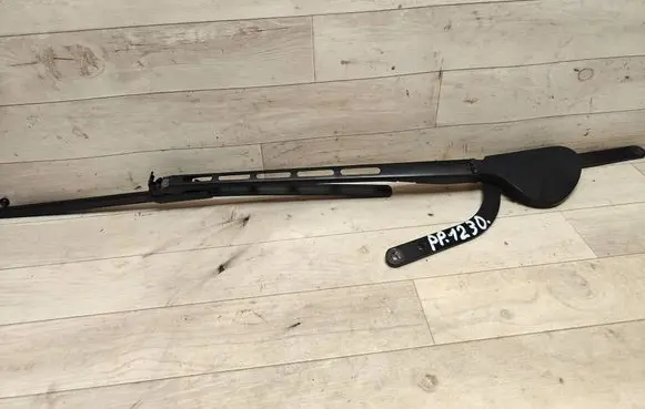 Mercedes-Benz C W203 Front wiper blade arm A2038240749