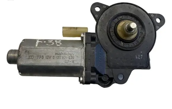 Ford Fusion Front door window regulator motor 0130821939
