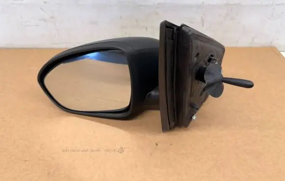 Dacia Sandero III Coupe wind mirror (mechanical) SAN3LUSTLP1