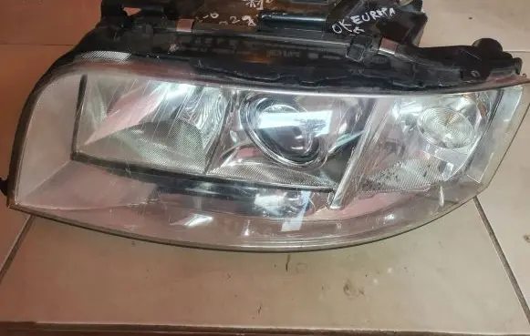Audi A6 S6 C5 4B Headlight/headlamp 15592900