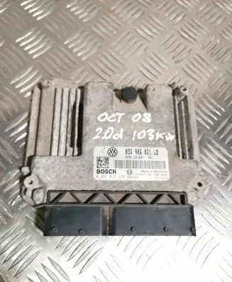 Volkswagen PASSAT B6 Engine control unit/module 03G906021LB 1039S17180 0281013238