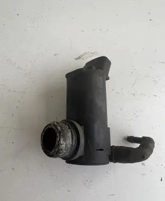 Toyota RAV 4 (XA20) Windscreen/windshield washer pump 8533033020