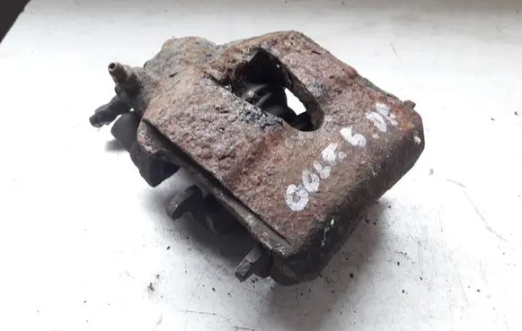 Volkswagen Golf V Front brake caliper
